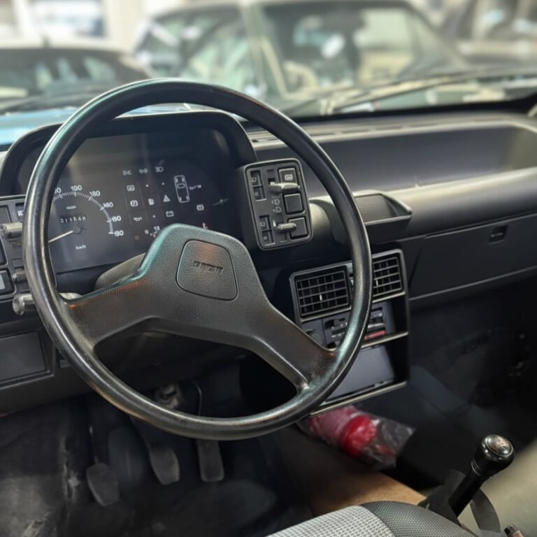 Fiat Uno Mille 1992 Black Flag Veiculos (1)