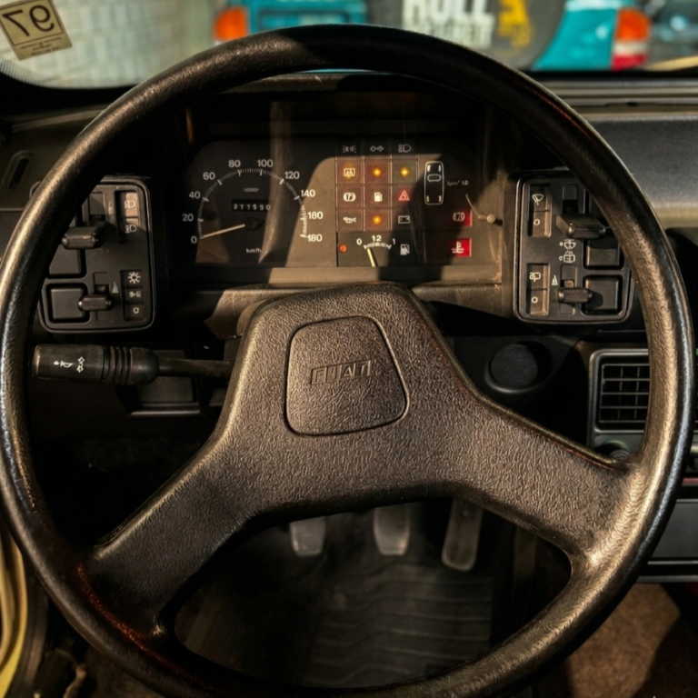 Fiat Uno Mille 1992 Black Flag Veiculos (1)