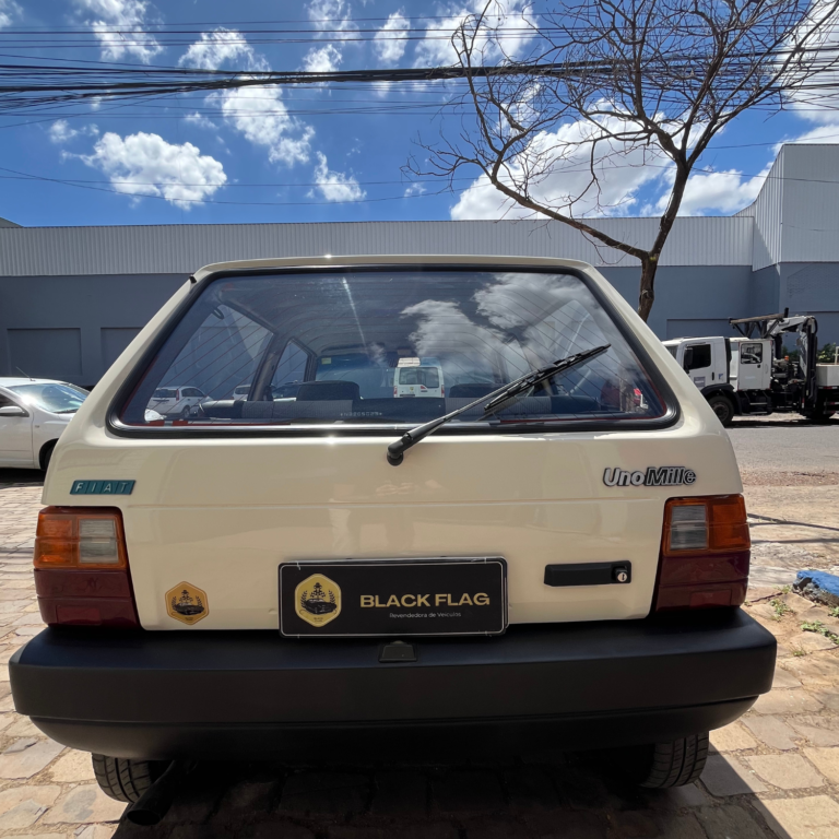 Uno Mille 92 Black Flag (12)