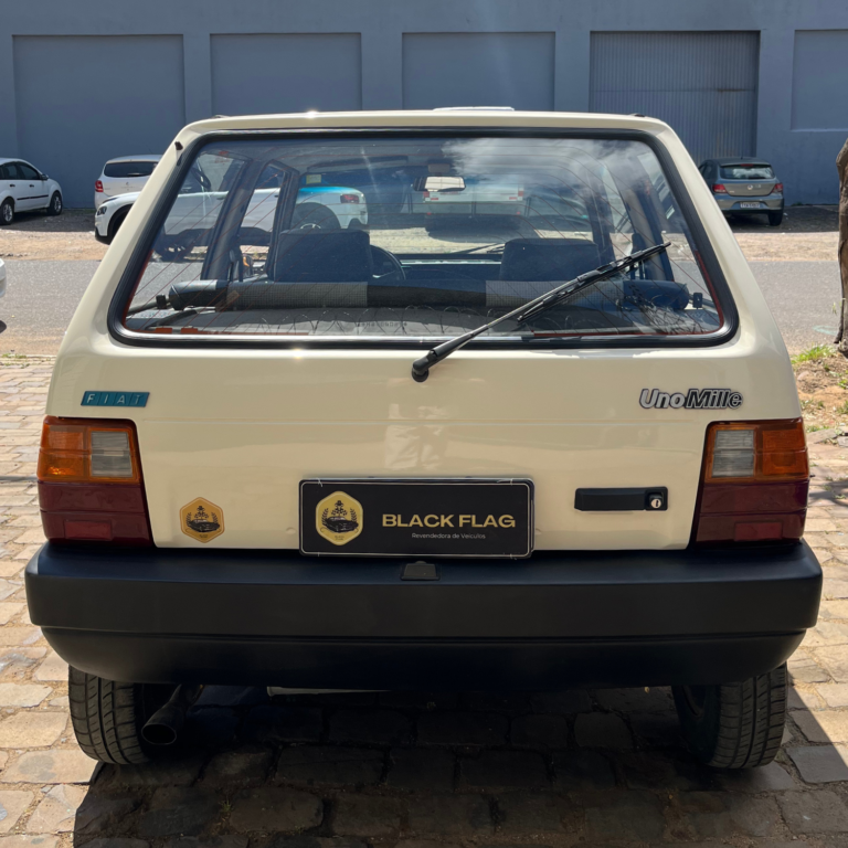 Uno Mille 92 Black Flag (17)