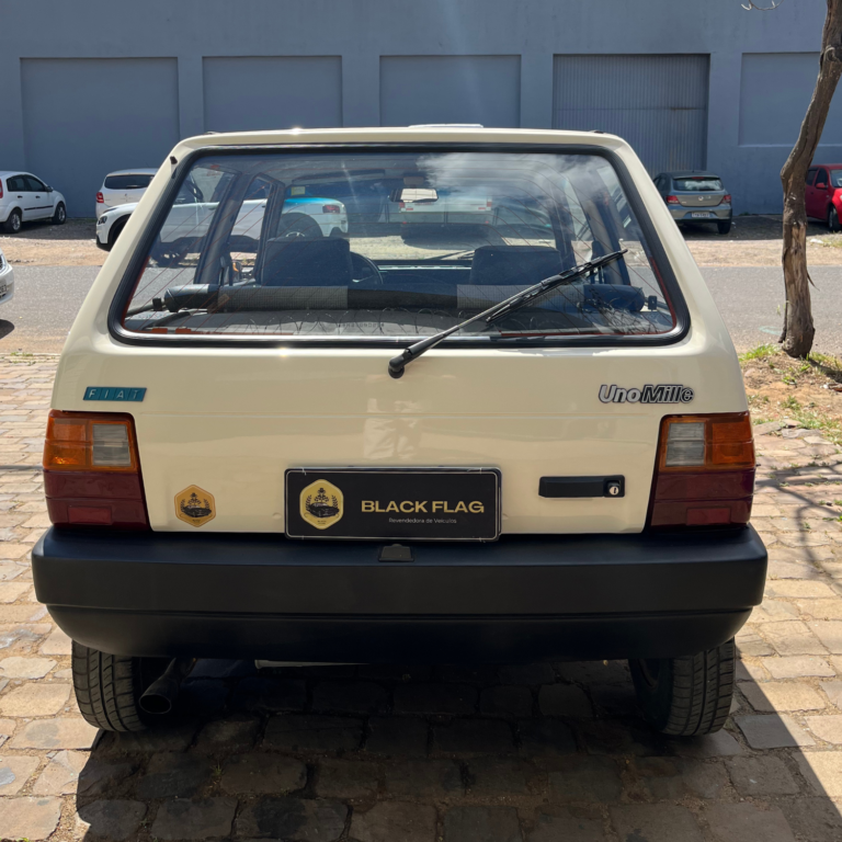 Uno Mille 92 Black Flag (5)