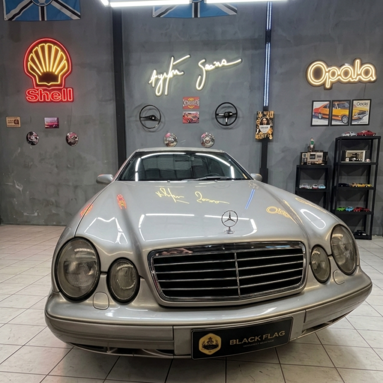 Mercedes CLK 320 Black Flag (7)